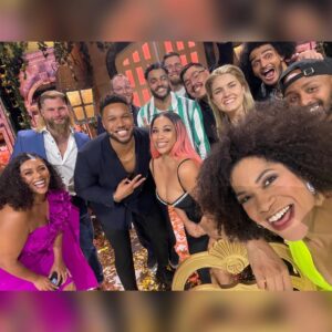 Arisa Cox Instagram - MEGA LOVE to these LEGENDS for coming to play with us this season! Kevin, Tychon, Erica, Kiefer, Victoria, Adam, Jedson, Brittnee, Hermon, Moose, Chris and those who couldn’t make the Finale - Topaz, Sarah, Adel, Betty & the one and only Rachel Reilly 💛💛💛 #BBCAN11 @bigbrotherca @globaltv @insight.productions @lisawilliamsstyle @kevintedjacobs @tychonxcarter @flatshanlon @victoriabbcan9 @kiefreel @hermsy @moosebendago @ericahilll @3douily @bethlahemyirsaw @adampikefitness @chriswyllieofficial @rachelereillyvillegas @brittneecblair @jedtavernier 📸 @joanna_bell_photographic_art @unitphotog