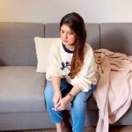 Arishfa Khan Instagram - Are you a overthinking person or not?🥹 #relatable