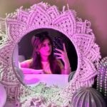 Arishfa Khan Instagram - BE KIND. Life is a mirror💜