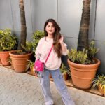 Arishfa Khan Instagram – The best of me is yet to come🎀🫧🌸🎧