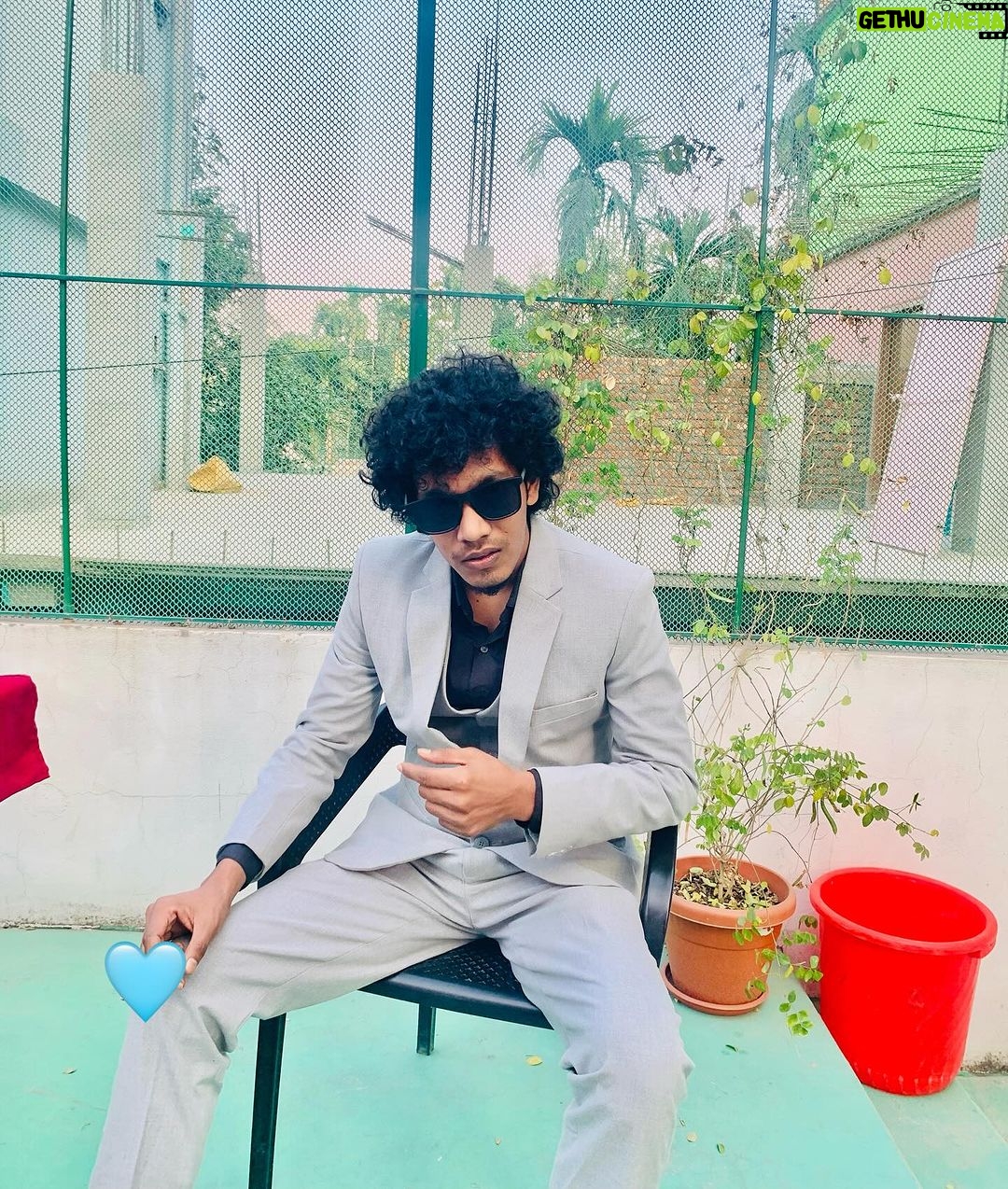 Ariyan Mehedi Instagram - অনেক বছর পর আমরা যখন একসাথে 🔥💫🖤