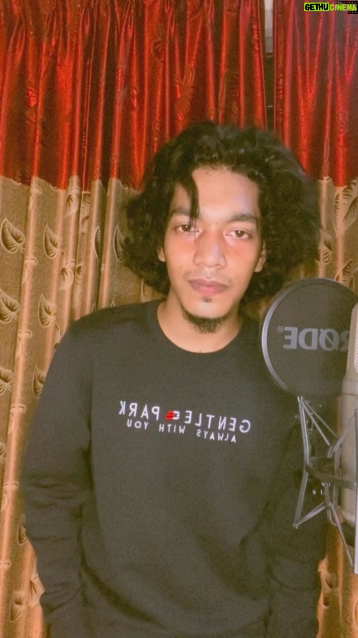 Ariyan Mehedi Instagram - Chahun Main Ya Naa - Unplugged Version 🖤 #ariyanmehedi