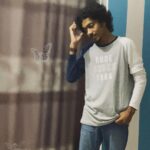 Ariyan Mehedi Instagram - অতীত সবার থাকে আপনার আমার সবার তবে অতীতকে বর্তমানে আনা বোকামি ছাড়া কিছুই না❤️ #ariyanmehedi Bashundhara Residential Area