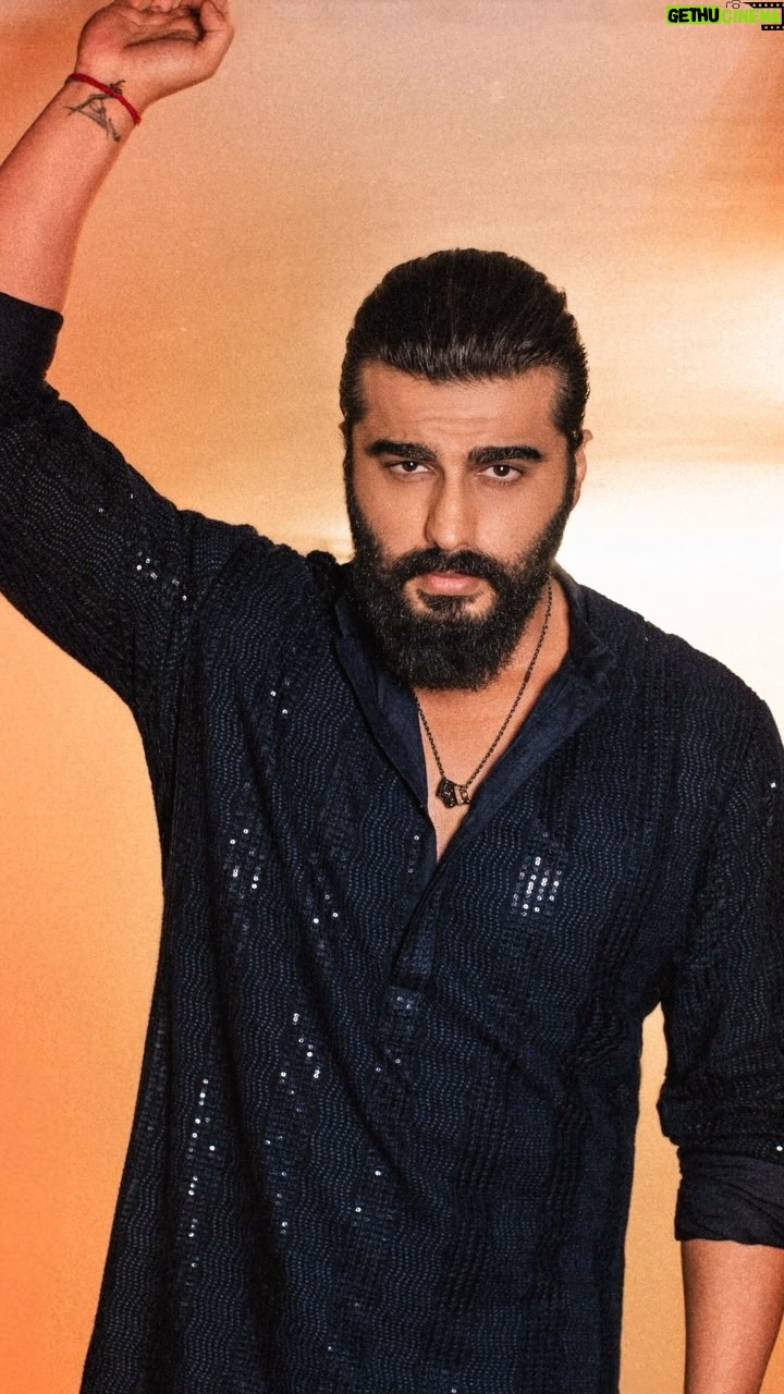 Arjun Kapoor Instagram - देसी attire, देसी attitude 💙