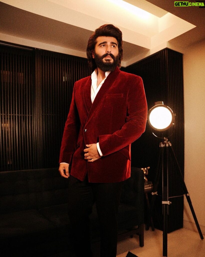 Arjun Kapoor Instagram - Riverdale Ready ❤️ #redvelvet #thearchies