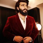 Arjun Kapoor Instagram - Riverdale Ready ❤️ #redvelvet #thearchies