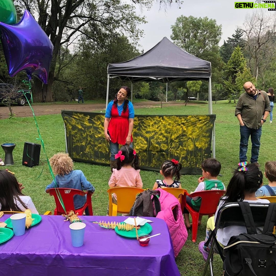 Arleth Terán - 4K Likes - A sí de bonito y divertído el festejo de 4 añitos de mi @leonalexanderlaet lleno de amor, apapachado, felíz, con una piñata diseñada especialmente para él de @larisa_desing @queren.dona nos hizo unos diseños espectaculares de dinosaurios 🦖 que fueron un éxito con todo mundo ! 🥳🦁 🎂 🎊🪅#amigos #familia #hijos #infanciafeliz #papás #cumpleañosfeliz