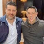 Arleth Terán Instagram – Estos guapos son mis hermanos, @roccoteran @carlos.teran.3551 pasamos un Año Nuevo diferente, yo solo pido amor para mis amores. GRACIAS familia por estar siempre en las buenas en las malas y en las peores. GRACIAS por apapacharme tanto y llenarme de fortaleza. Me quedo con el amor de mis sobrinos y mi cuñada que me hicieron el año. @javier_sanchez_bernal gracias amor por no soltarme y por hacerme sentir tu paz. A mi @leonalexanderlaet lo extrañamos todos. Que falta hace ese chiquito. #fe #amor #familia #union #fortaleza ❤️🎊🎉🦁❤️🎉🦁 En Familia es Mejor