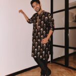 Armaan Malik Instagram - just another excuse to post a desi fit 🫣🖤✨