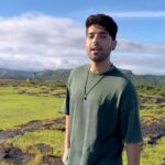Armaan Malik Instagram - The wait is over but the journey has ‘Only Just Begun’. My second studio album is out now and I’m thrilled to finally share it with you. Link in bio 🤍✨ #ArmaanMalik #OnlyJustBegun #The2ndAlbum #OJB_ArmaanMalik #ओनलीजस्टबिगन