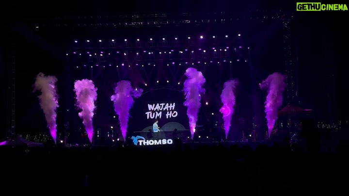 Armaan Malik Instagram - Wajah Tum Ho live @iitroorkee’s annual fest THOMSO ‘23 💜 . . @armaanmalik.live #armaanmalik #armaanmaliklive #wajahtumho