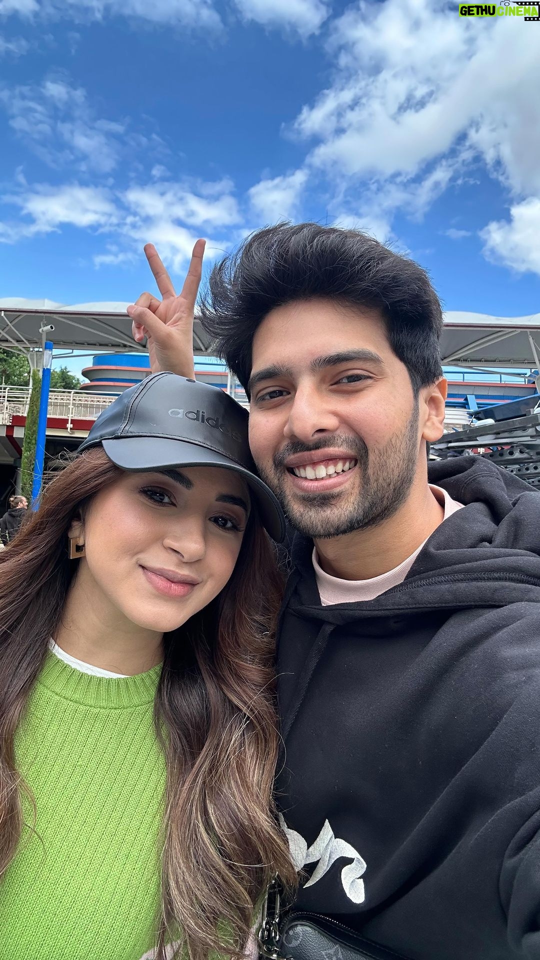 Armaan Malik - 356.9K Likes - these days and nights kept passing by, and before we even realised weāre already US from You and I ā¤ļø