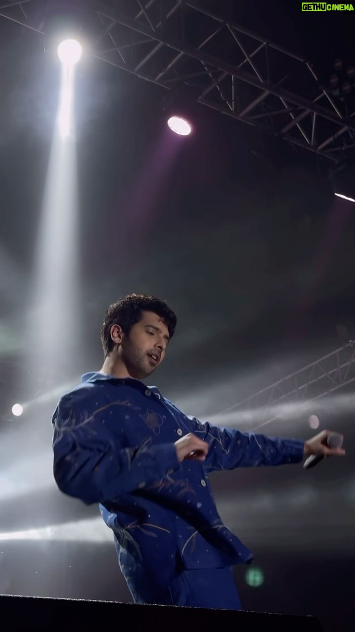 Armaan Malik Instagram - mere khayaalon mein is such a rage on shows!!! 😭❤️🚀🔥