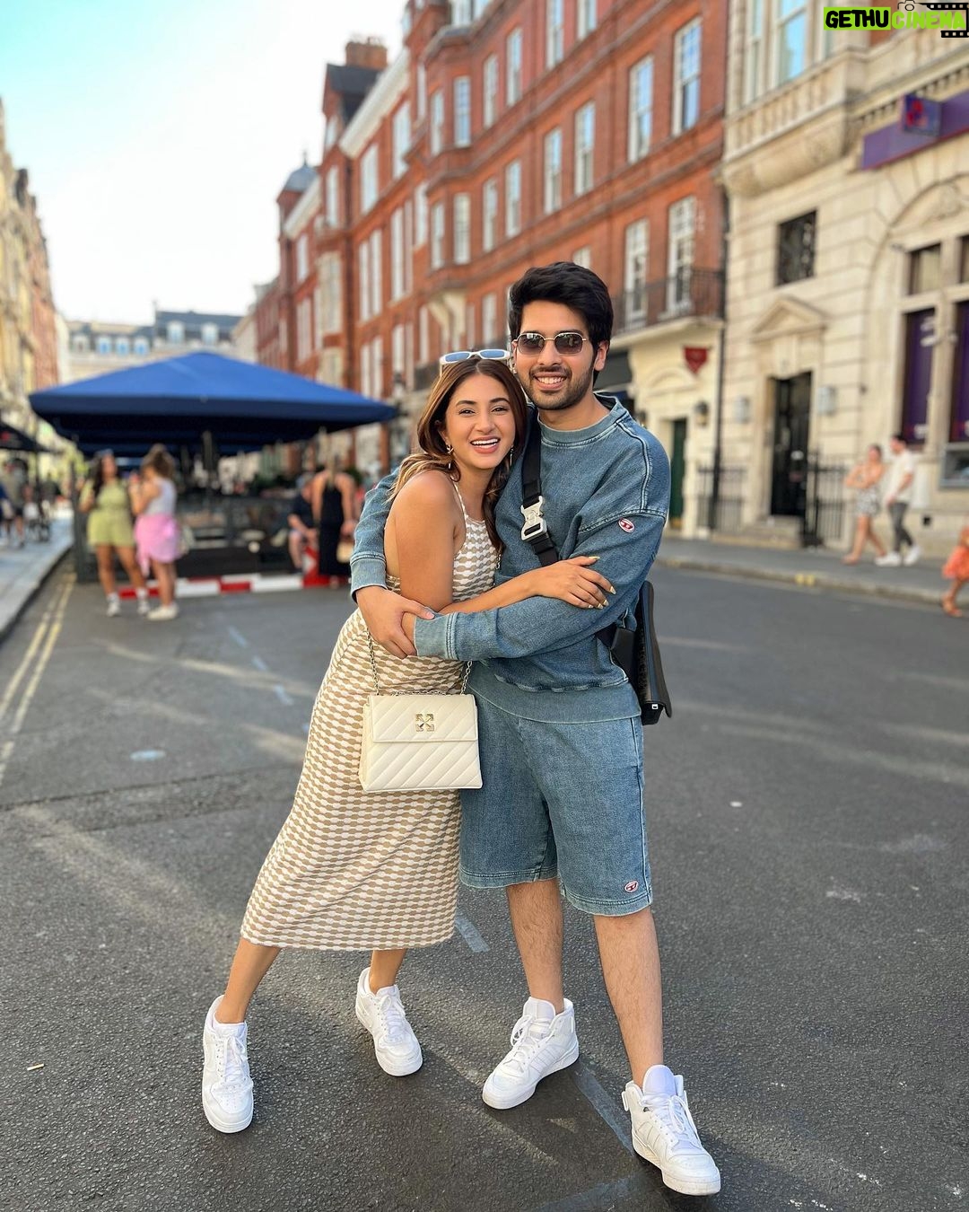 Armaan Malik - 433K Likes - š¦ā¤ļø