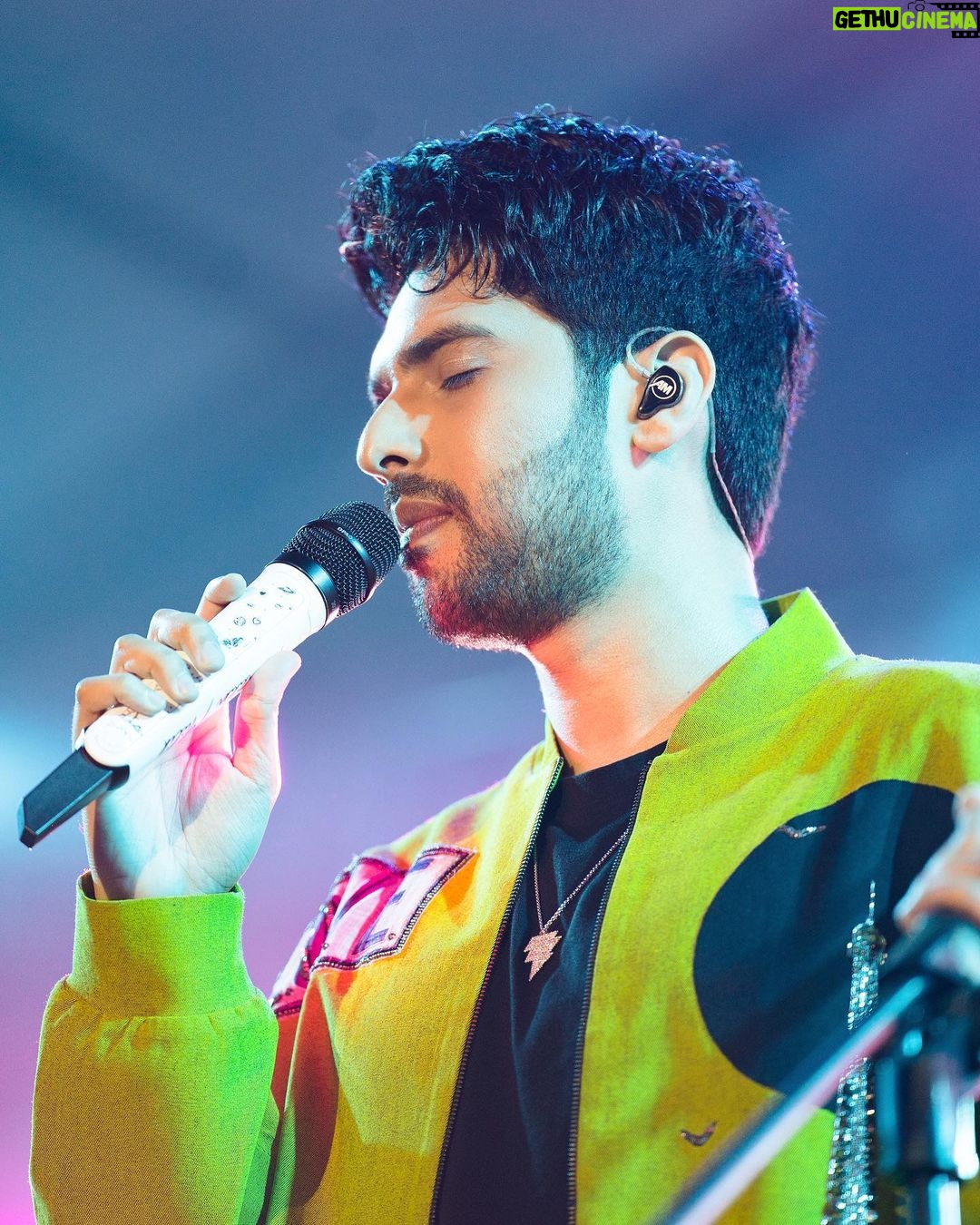 Armaan Malik Instagram - never lost my focus, never will ā¤ļøāš„ outfit: @shahinmannan jewellery: @dashia.in shoes: @aldo_shoes styled by: @anshikaav assisted by: @roshiijain @bhatia_tanisha photos by: @artisticvatsal / @xo.visuals
