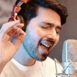 Armaan Malik Instagram – Savoring the magic of this antra, beautifully composed by @salimsulaimanmusic and written by @shraddhapandit. Keep streaming and sharing the love with #ManzoorHai ♥️🎶