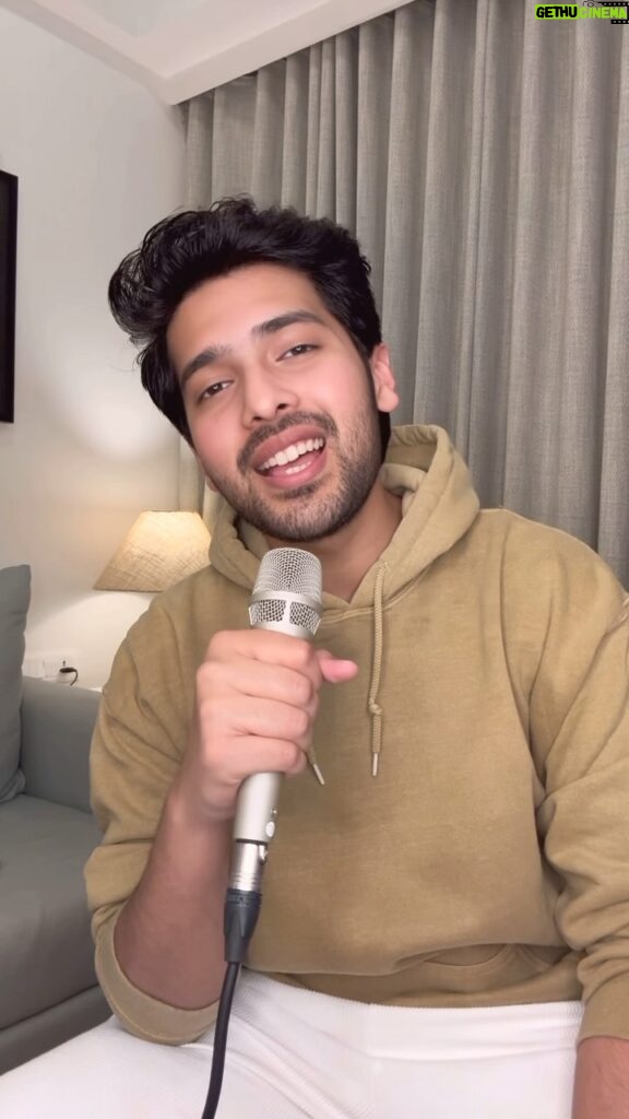 Armaan Malik Instagram - We’re bringing back Request a Reel! This song was requested by @sohailafroz2002 and also happens to be my absolute favorite from the #Animal album! Here’s my rendition of #Satranga for this week’s #RequestAReel 🥰❤️ Original Song Credits: Music @shreyaspuranikofficial Lyrics @siddharthgarima Singer @arijitsingh