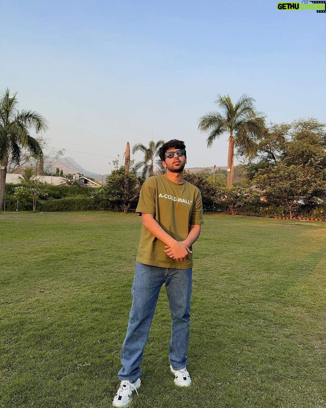 Armaan Malik Instagram - tum aur main koi nahi 🤍