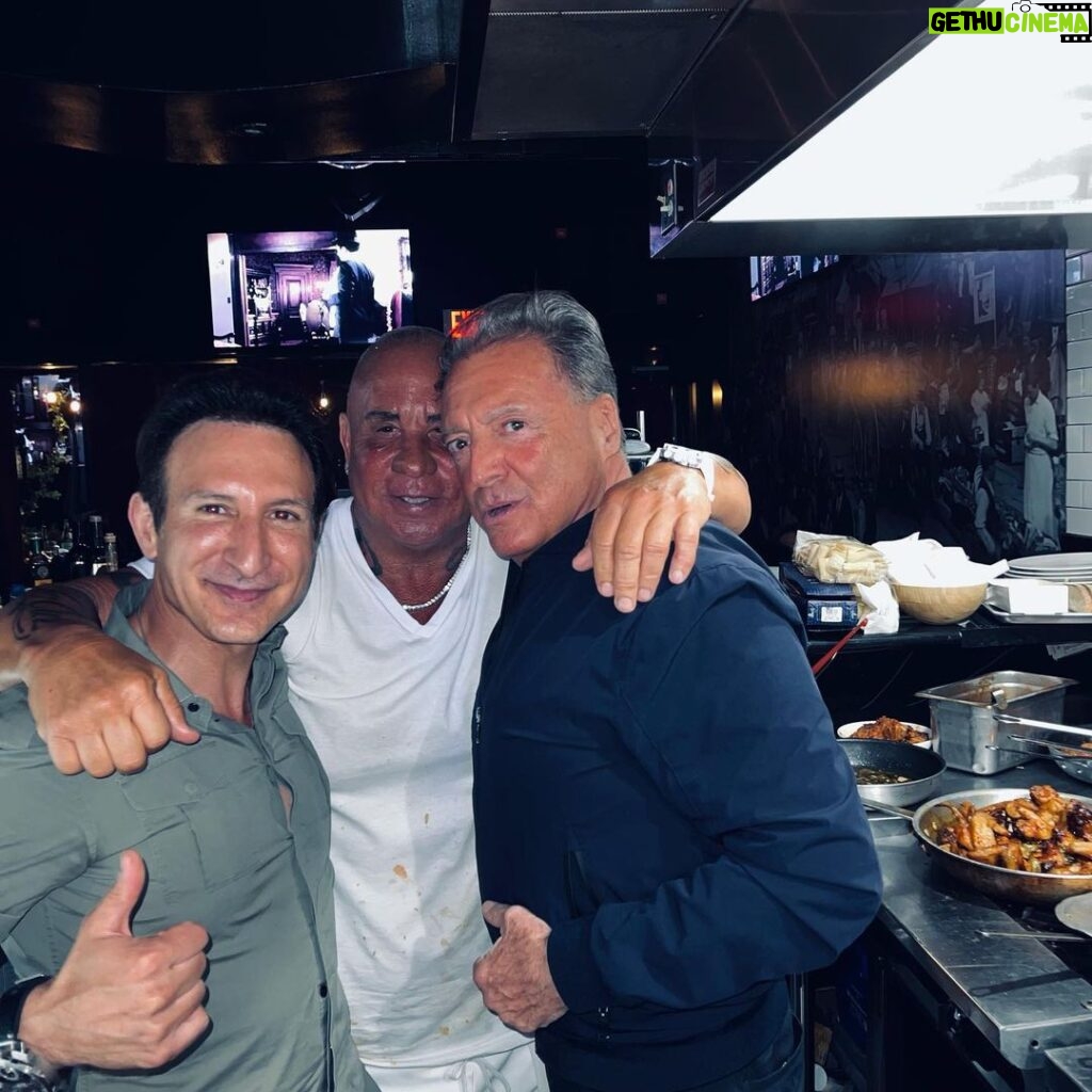 Armand Assante Instagram - Thank You Willie_DeMeo_for reminding all of us that there is no one who has eaten the Cuisine of Steve_Martorano who hasn’t contemplated Flying Their Entire Family into his Restaurant for an Immediate Repeat of what they’ve just Experienced. Inimitable, Indelible, Matchless....xA #italianfood #italy #napolitano #sicily #gravesend #cheflife Cafe Martarano's Ft Lauderdale FL