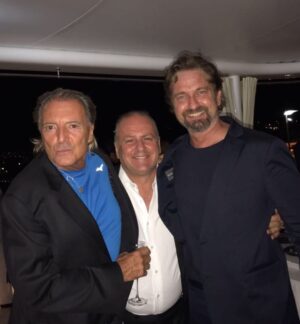 Armand Assante Instagram - Con I Miei Fratelli Pascal Vicedomini & Gerard Butler in Napoli Ischia Italia e tutti il Mondo.
IschiaGlobalFest.Com.
