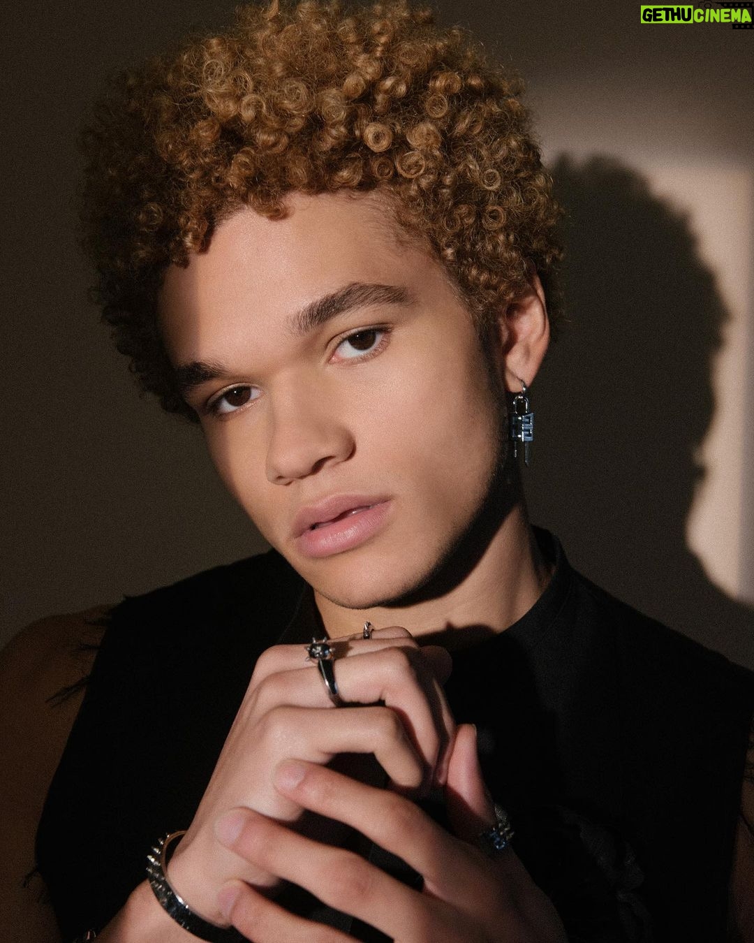 Armani Jackson Instagram - huge thanks to @vman for the feature and for making me sound sophisticated 🧙♂️ Photography: @enfoque_lumiere Fashion: @luca_falcioni_ (@OpusBeauty) Grooming: @groomedbymichelleharvey (@opusbeauty ) using Charlotte Tilbury and Prose Editors: @daniacurvy / @thekevinponce Text: @henry_chandonnet Hair: @shaiamiel