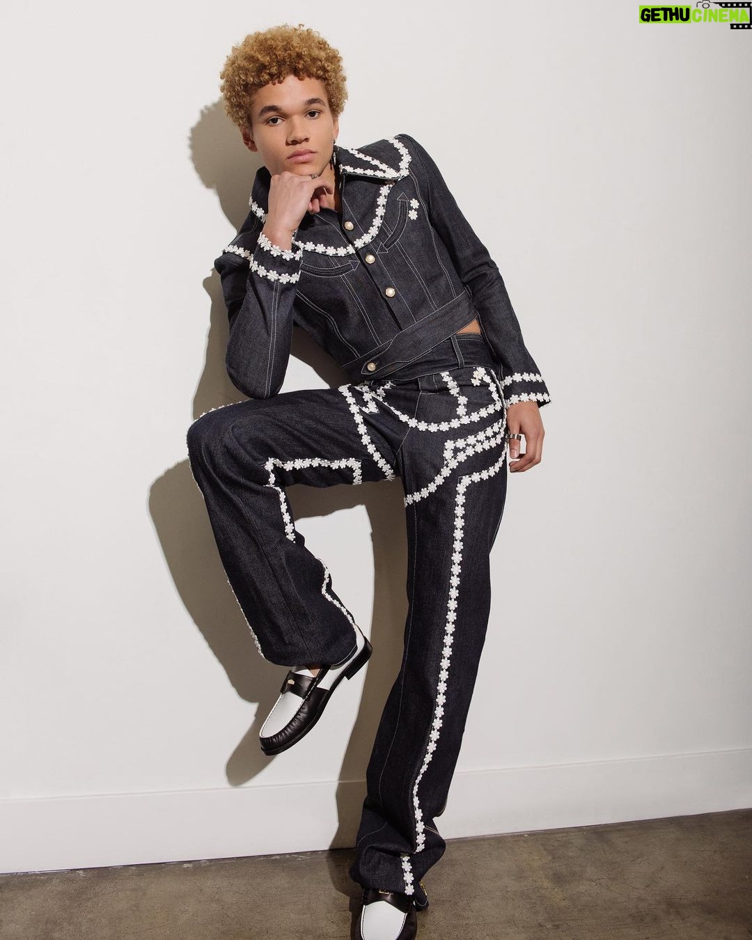 Armani Jackson Instagram - huge thanks to @vman for the feature and for making me sound sophisticated 🧙♂️ Photography: @enfoque_lumiere Fashion: @luca_falcioni_ (@OpusBeauty) Grooming: @groomedbymichelleharvey (@opusbeauty ) using Charlotte Tilbury and Prose Editors: @daniacurvy / @thekevinponce Text: @henry_chandonnet Hair: @shaiamiel