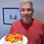 Arnaldo André Instagram - Colorido y sabor, en esta deliciosa tarta frutal, gracias a @lledesmapatisserie . Pedidos: 3517655593