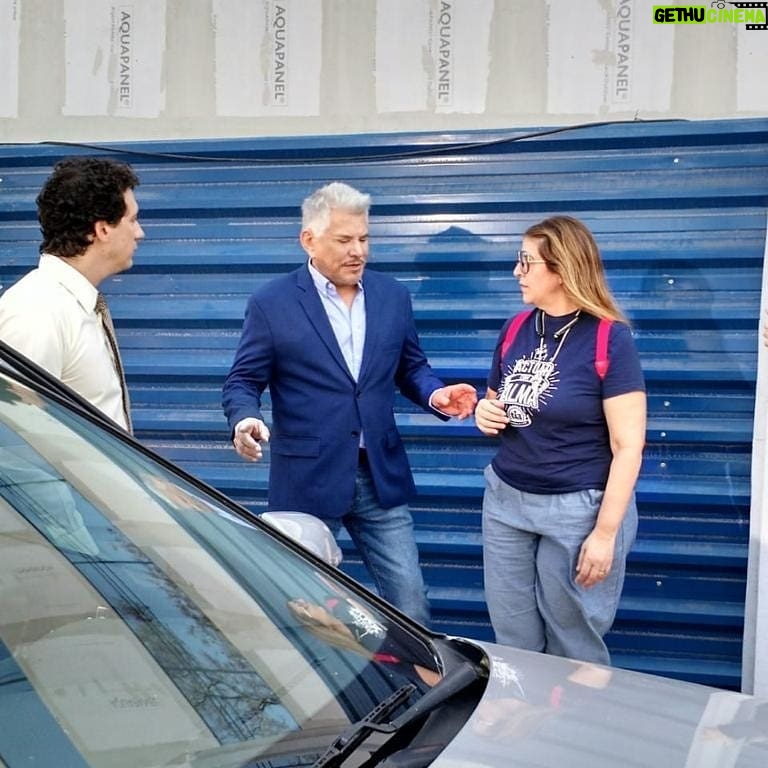 Arnaldo André Instagram - Campaña publicitaria, bajo la dirección @juanmaneglia & @tanaschembori Directores del filme @7cajas y @los_buscadores #asuncion #paraguay ChR PR Asunción-Paraguay