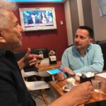 Arnaldo André Instagram - 📰 Hoy salió en LA NACION la muy interesante charla que Pablo Mascareño tuvo con Arnaldo André sobre #LecturaSegúnJustino, su primera película como director. Muchas gracias a Cibiana Gelateria que nos recibió tan amablemente y a todos los que colaboraron! 😍 Link >> https://www.lanacion.com.ar/espectaculos/cine/arnaldo-andre-cuando-besaba-lo-hacia-labios-nid2310314