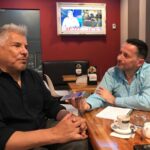 Arnaldo André Instagram - 📰 Hoy salió en LA NACION la muy interesante charla que Pablo Mascareño tuvo con Arnaldo André sobre #LecturaSegúnJustino, su primera película como director. Muchas gracias a Cibiana Gelateria que nos recibió tan amablemente y a todos los que colaboraron! 😍 Link >> https://www.lanacion.com.ar/espectaculos/cine/arnaldo-andre-cuando-besaba-lo-hacia-labios-nid2310314