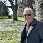 Arnaldo André Instagram - Este finde largo, viernes , sábado y domingo, te esperamos en Mardel! Teatro Carreras, para divertirte con El Enganche! Con Paula Volpe y dirección de Osbaldo Laport