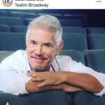 Arnaldo André Instagram - Gracias @duchezarate por apoyarnos con nuestra exitosa comedia EL ENGANCHE! @miriamlanzoni @osvaldolaportok