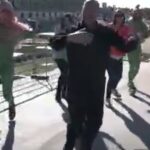 Arnaldo André Instagram - #arteenmovimento. Somos una comunidad de arte; llevamos en nuestra vida, eso nos potencia, nos mejora. Nunca renunciemos a nuestros sueños, estemos llenos de ganas de vivir! Eventualmente tenemos que decidir seguir adelante, reconocer la inestabilidad, es solo una parte del curso de nuestra vida. La felicidad es a veces, mirar la vida de otra manera. Vivimos mejor, pero nos sentimos peor. Tenemos más información, pero mayor confusión. Consumimos más, pero disfrutamos menos. Estamos mas conectados, pero mas solos Nos esforzamos para ser felices en una red social, pero no para serlo en la vida real. Pinta esperanza con los tuyos y expandí este ritmo de aliento y unión!! Backstage #pintoesperanza🎨🎉 #arteenmovimento #crear #inspirar #compartir #disfrutar #fluír Gracias 🌹 Dirección Audiovisual by @romina.giunta Cámara: @sebasvideografo Drone: @teogentile.ph Fotos back: @marie_marrese Vestuario: @marcelochavesproducciones Makeup by @nazarenomakeup & @vikinga_laa Fotos back perfomance by @florguarinogph Couch Gral #sebascodega Espacio: @espaciodisparos solagterberg Organización Gral: @christyrusso_pr @imaginariogaleria #art #artecontemporáneo #artinspiration #artinmotion #perfomance