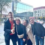 Arnaud Soly Instagram – Et hop! Club Soly vient de remporter le Felix de l’émission d’humour de l’année! Bravo à toute l’équipe et merci à tout le monde qui écoute l’émission ! ♥️