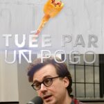 Arnaud Soly Instagram – TUÉE PAR UN POGO 🌭
Extrait de Soly Podcast #2 – Trou Crime 🔪 
Disponible partout 🛜