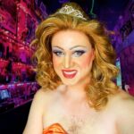 Arnaud Soly Instagram - 🎃 JOYEUX HALLOWEEN QUEENS ✨ Ce mardi soir à Club Soly, je vous présente Eva Poteuse, 19h30 au Noovo et @noovo.ca