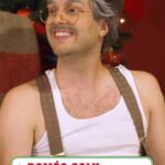 Arnaud Soly Instagram - Quand @pierreyves.roydesmarais vient raconter des histoires grivoises au Club Soly 😂 Extrait de CLUB NOËL diffusé le lundi 12 décembre à 19h sur Noovo et @noovo.ca 🎄