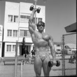 Arnold Schwarzenegger Instagram - There is nothing like the sunshine and a good pump! Sign up for the Pump Club at the link in my bio to learn how to do these exercises correctly and hear some stories about the old days that I’ve never told anyone before!