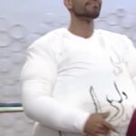 Arsha Aghdasi Instagram - No gym this days... i will fat like this.. این روزا که ورزش نمیشه کرد دارم اینجوری چاق میشم😁. گفتم شاید یکم تو حال این روزا باعث شه شاد شیم😊 #کرونا_را_شکست_میدهیم #defeat_coronavirus