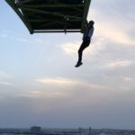 Arsha Aghdasi Instagram - I start some easy #challenge for everyone to motivate to do workouts. If you share or put #arshachallenge your workouts videos our family get bigger. You can join us with this hashtag. Easy workout for everyone anywhere سلام به همه و تبریک مجدد سال نو خوب شاید بدونید که یه مدت چالش های ساده ورزشی رو شروع کردیم ، با هدف اینکه بدونیم هرجا و هر لحظه میشه ورزش کرد خیلی خیلی ساده، چون ورزش به اندازه غذا و خواب لازمه. به طور مثال من غذا و خواب درست حسابی ندارم ، ( خوش به حال هرکی داره✅)... این پست هم موقت میگذارم. منظور من این نیست که جاهای سخت کار سخت انجام بدید. من یکم اونجوری انجام دادم که حال خودمم خوب تر باشه. یادتون نره غذا - ورزش - خواب برای شرکت تو چالش های من کافیه استوری یا پست با هشتگ #arshachallenge و پیج منو هم منشن کنید که زودتر متوجه میشم. شاد و سالم باشید. #ارشا_اقدسی #ارشااقدسی #بدلکار @gravity.club #pullups #centrchallenge