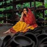 Arsha Baiju Instagram - मिट्टी — 𝐌𝐈𝐓𝐓𝐈 . . Featuring : @arsha_baiju Concept&📸 : @a_isography CC : @jaankibridalcouture MUA : @ayra_by_jashma Assisted by: @ashik_04_