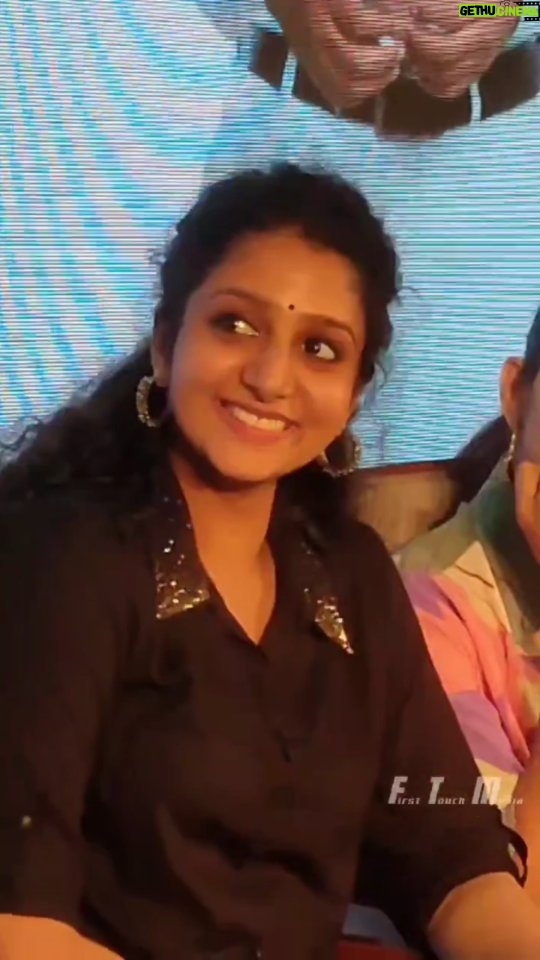Arsha Baiju Instagram - ചിരികൊണ്ട് പ്രേക്ഷകരുടെ മനം കവർന്ന് "Arsha Baiju" @arsha_baiju . . . #trendingreels #likesforlike #live #arshabiju #cute #reels #instagram #tiktok #viral #video #highlights #girl #song #youtube #photography #mallu #beautiful