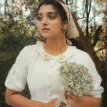 Arsha Baiju Instagram - 🤍 Photography and grading : @ft_akshays Stylist and Outfit : @bhagya__lakshmi__ MUA : @s_r_ee__lakshmi