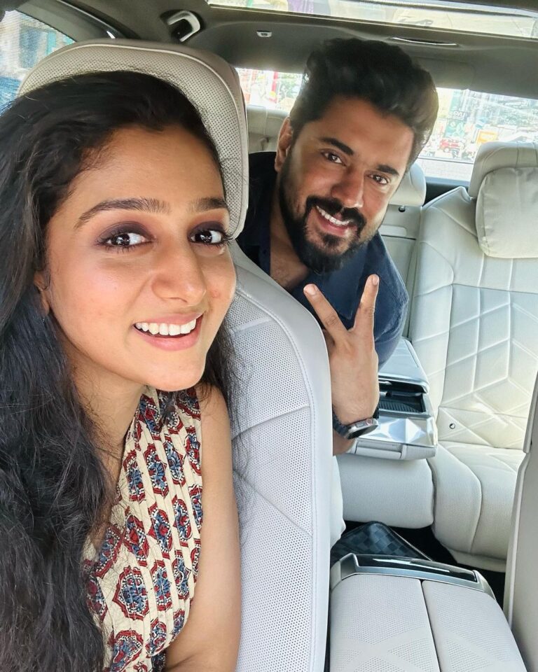 Arsha Baiju Instagram - @nivinpaulyactor ❤️ #bossnco MUA @sreegeshvasan_makeupartist @klumbyprajinajaanaki @amritha_lakshmi___