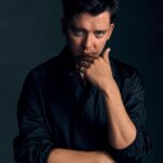 Asa Butterfield Instagram – This time on @esquiresg
Editor @rahat.kapur
Creative director @vanessa.caitlin
Fashion editor @gordon.nyh
Photography @charliegraystudio
Styling @adelecany
Grooming @markfrancomepainter
Wearing @prada