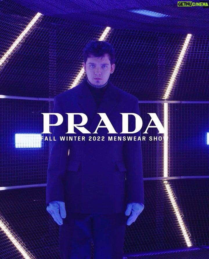 Asa Butterfield Instagram - Never thought I’d be on a runway but here we are. Thank you 💙 @prada #PradaFW22