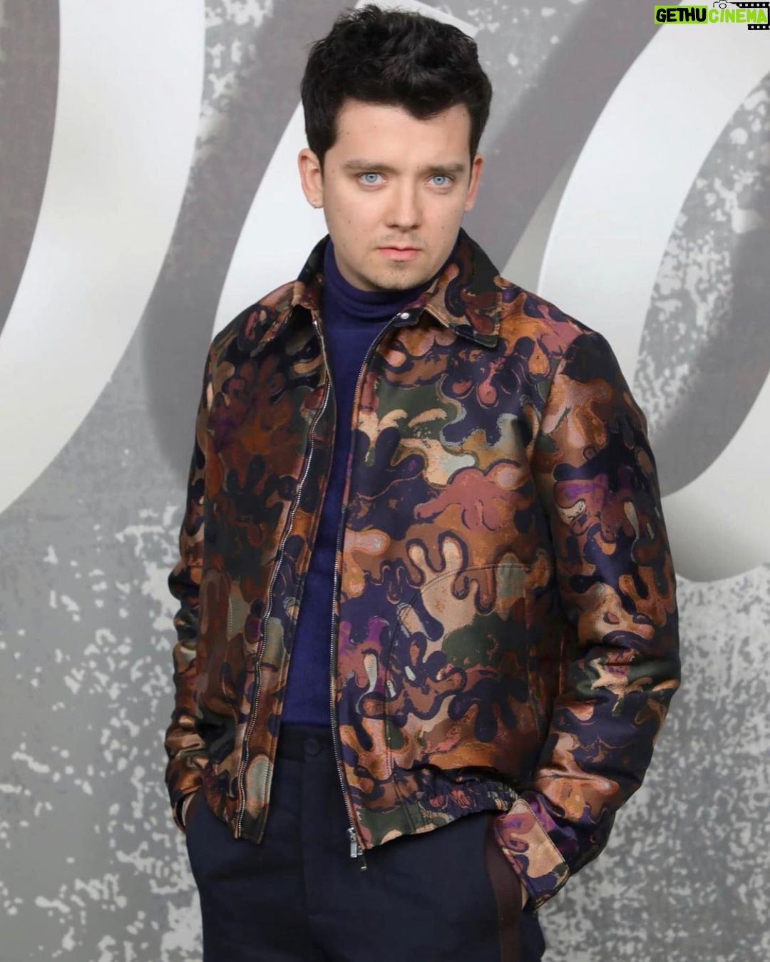 Asa Butterfield Instagram - @dior @mrkimjones thank you for having me ✨