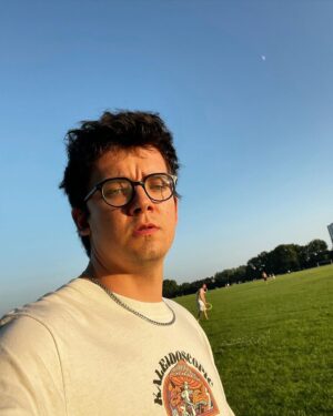 Asa Butterfield Instagram - Does anyone else sneeze whenever they walk out into the sun?