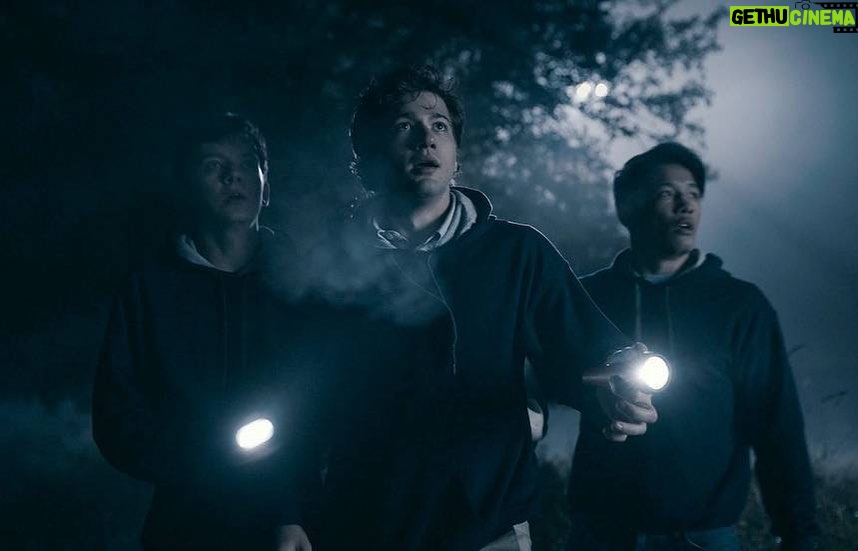 Asa Butterfield Instagram - Grab your quarantine buddy, hold em tight, time to flick on 50 States of Fright 💀 streaming on @quibi