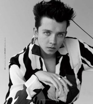 Asa Butterfield Instagram - Hanging in there